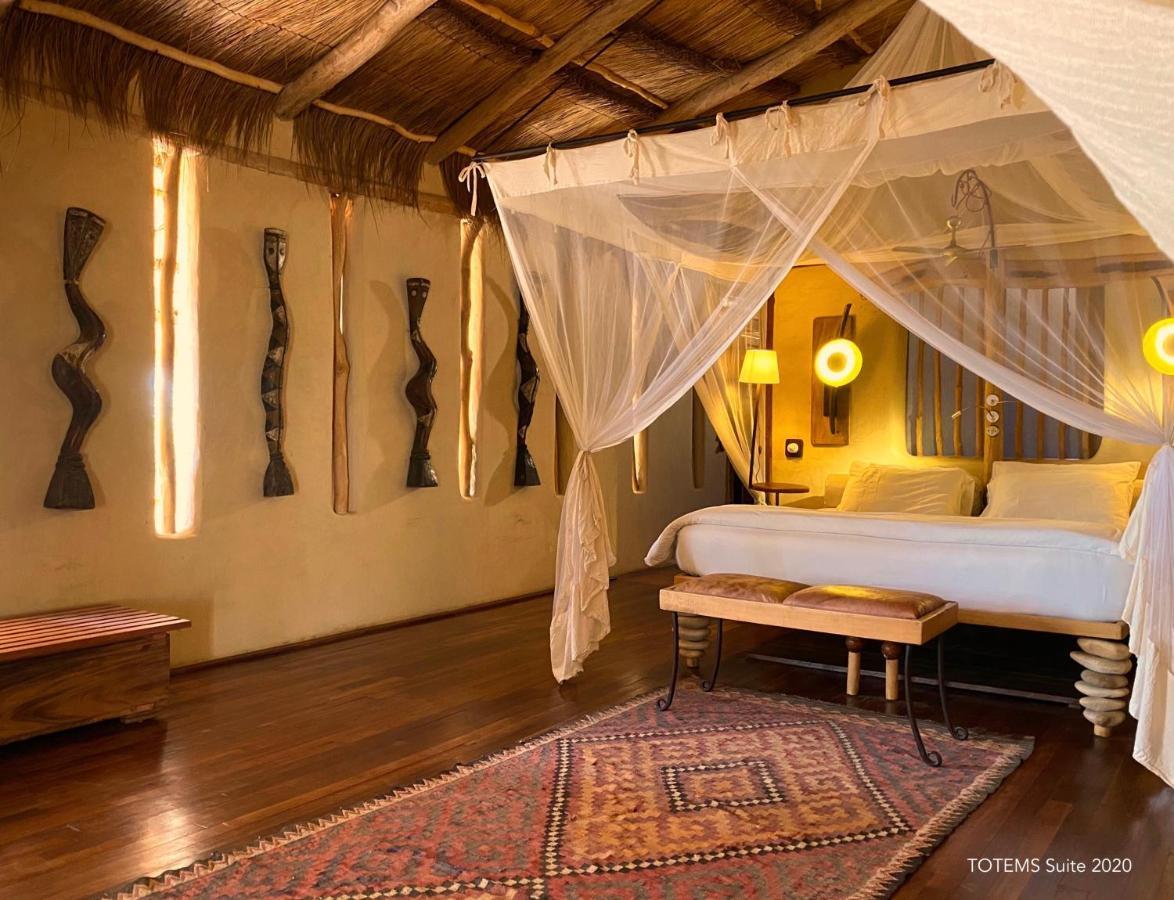 Bakuba Lodge - Le Petit Hotel Du Voyageur Ankilibe エクステリア 写真