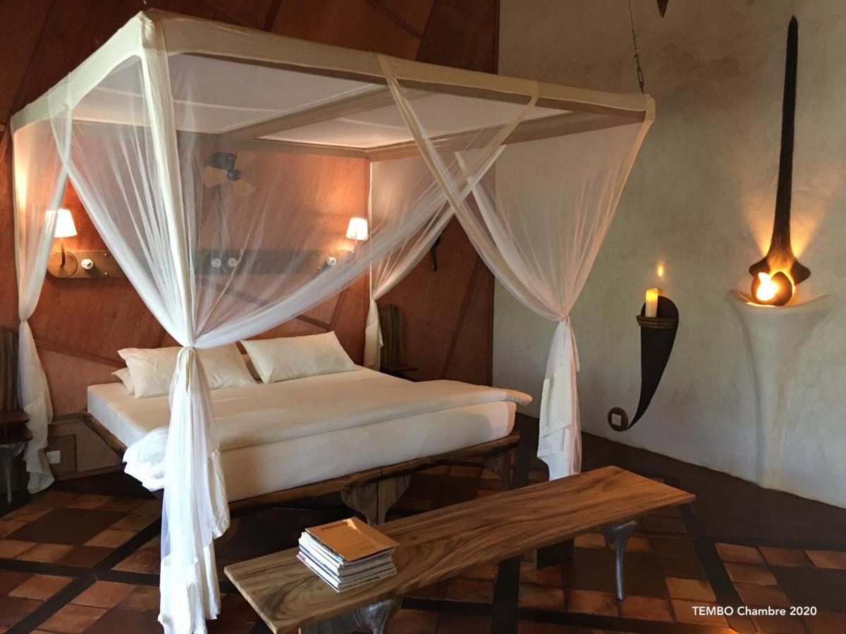 Bakuba Lodge - Le Petit Hotel Du Voyageur Ankilibe エクステリア 写真