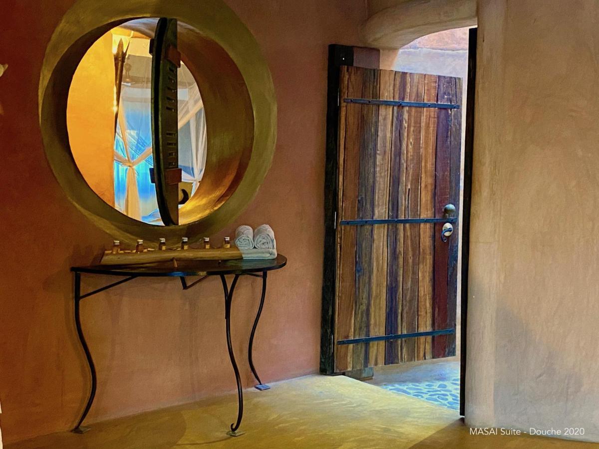 Bakuba Lodge - Le Petit Hotel Du Voyageur Ankilibe エクステリア 写真