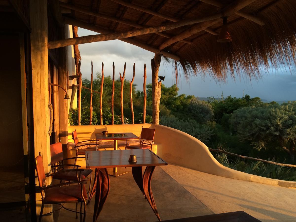 Bakuba Lodge - Le Petit Hotel Du Voyageur Ankilibe エクステリア 写真