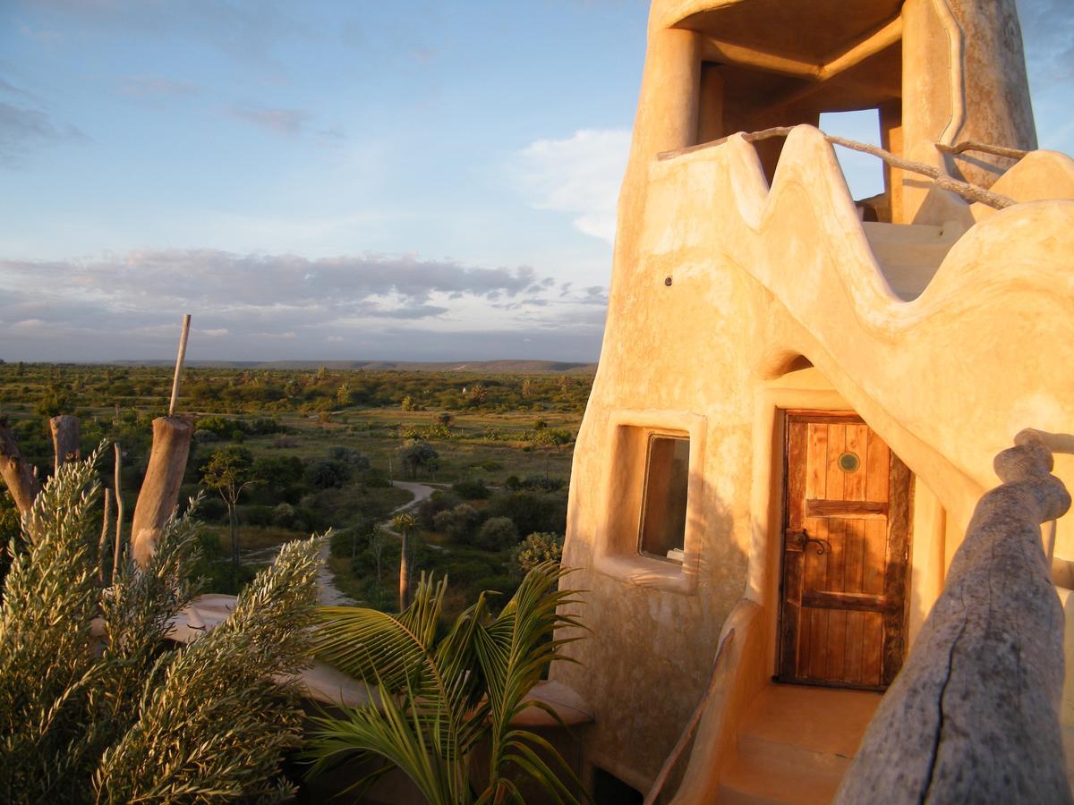 Bakuba Lodge - Le Petit Hotel Du Voyageur Ankilibe エクステリア 写真